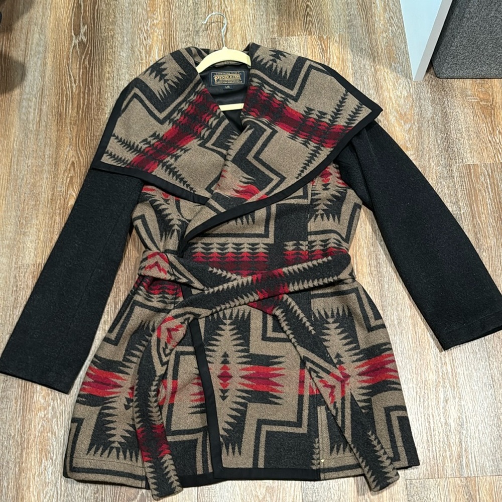 Pendleton Harding Belted Jacket - Large